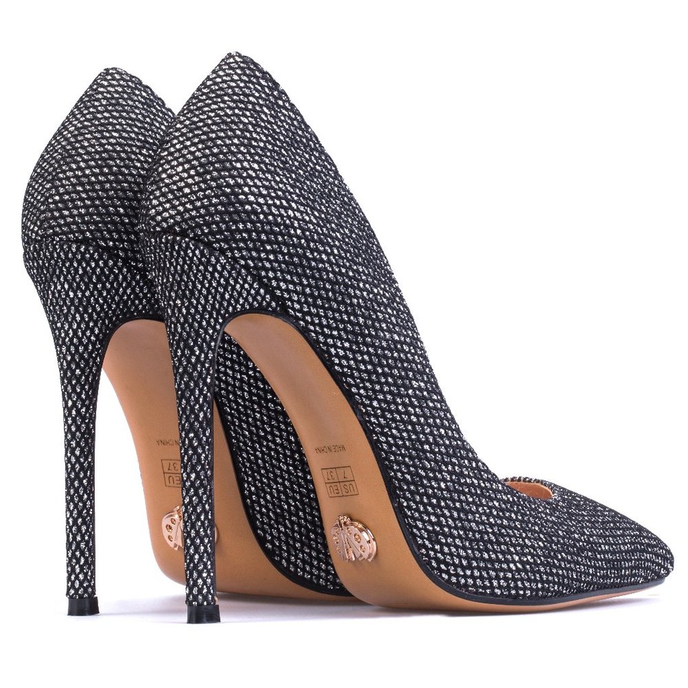 Petit Cadeau Leona - Classic and Sexy Slip on Pumps with 5" High Heels. NEW! - Picture 4 of 6